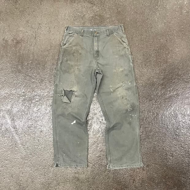 Carhartt B11 데미지 카펜터 (34“)