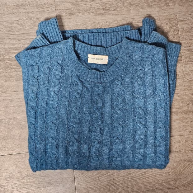 맨인정글 케이블 니트 M
