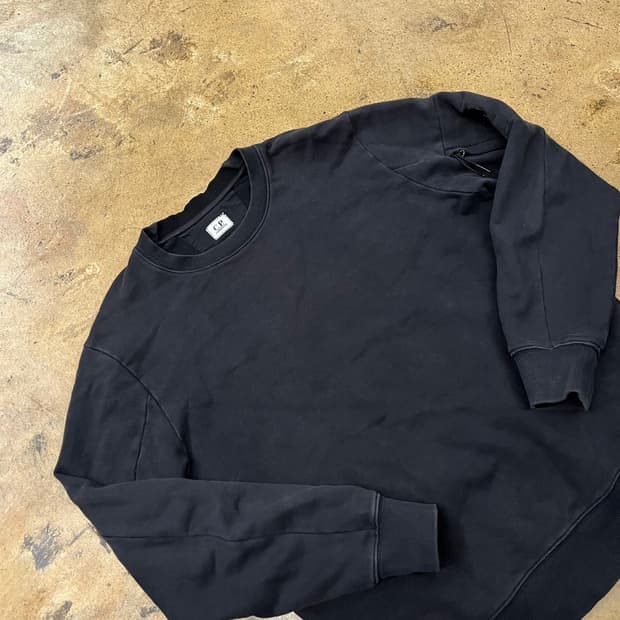 [정품/L] CP컴퍼니 블랙 맨투맨 티셔츠 b15