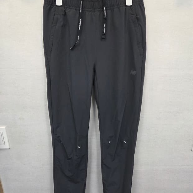 뉴발란스 스트레치 우븐 러닝팬츠 m