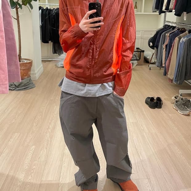 XLIM EP.5 06 JAKCET ORANGE