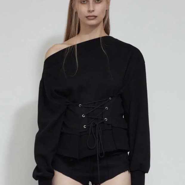 보헤미안서울 코르셋 스웻 셔츠 택 달린 새상품 판매 블랙
