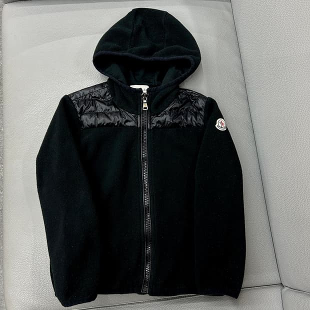 몽 클 레 어 키즈 기모 어깨패딩 후드집업(5세)