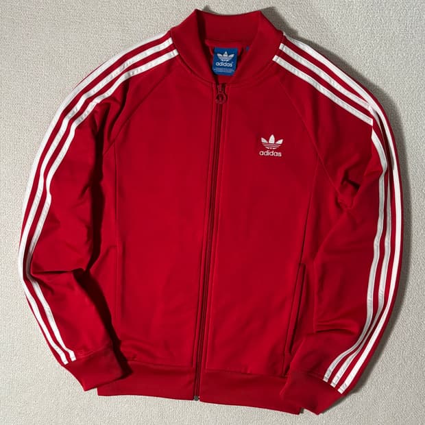 아디다스 슈퍼스타 레드 트랙탑 져지