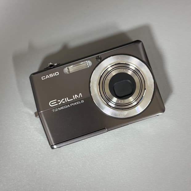카시오 엑슬림 EX-Z700(뽀샤시Z시리즈!) 상태최상 작례있음!