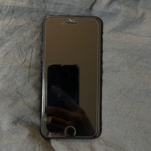 아이폰7 매트블랙 128기가 