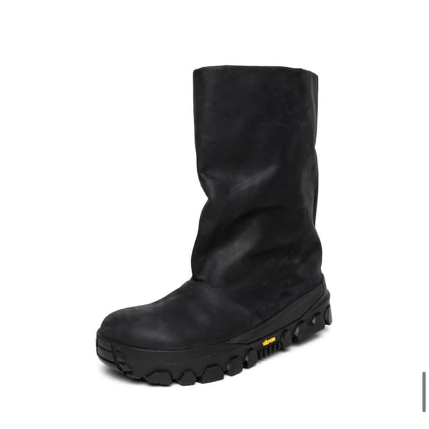 쓰리투에이티 부츠