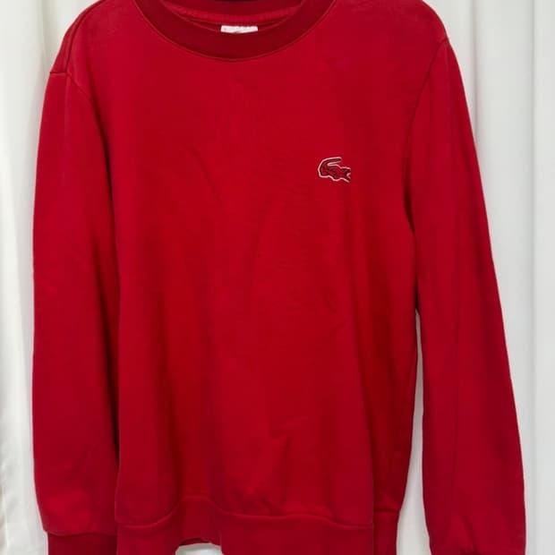 라코스테 레드 맨투맨