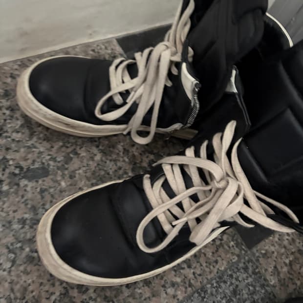 릭오웬스 모노크롬 39 1/2 싸게 팝니다