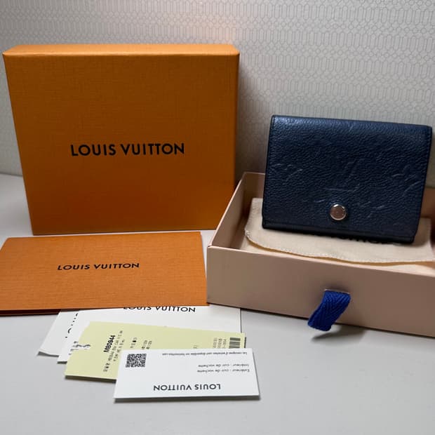 루이비통 앙프렝뜨 반지갑