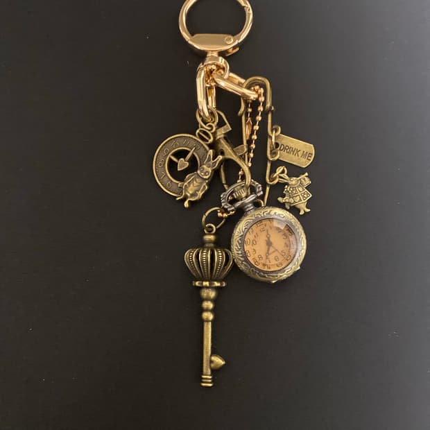 엘리스 시계 키링