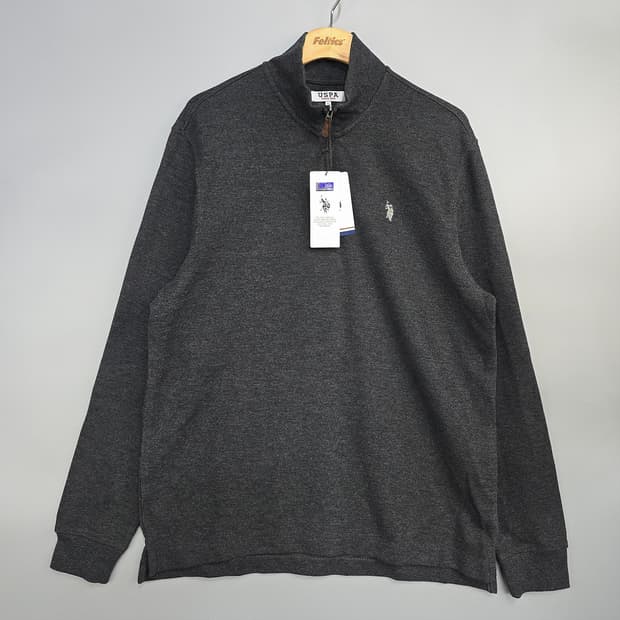 새제품)USPA(유에스피에이) 하프집업 스웨트 L