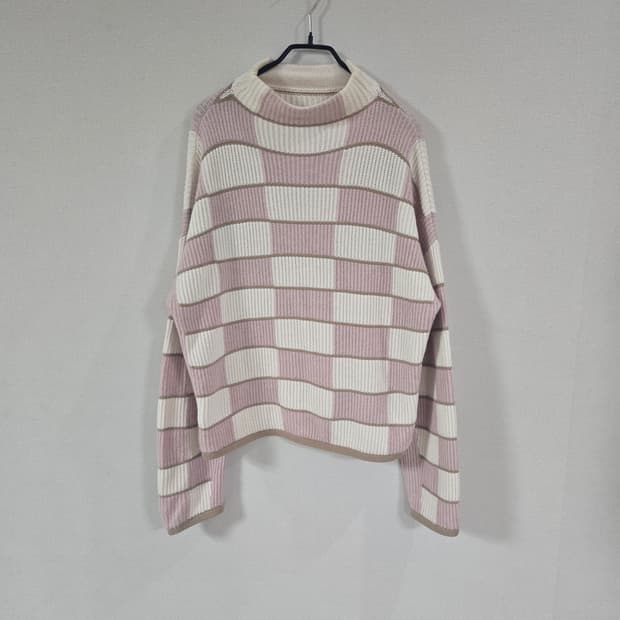 한섬 클럽모나코 23fw 부드러운 반목 니트티