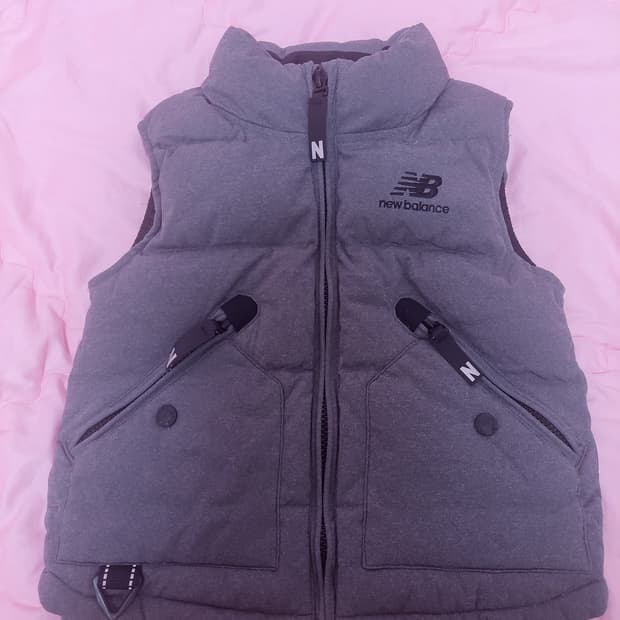 급처상태좋음!뉴발란스 오리털 패딩 조끼 베스트 키즈(110)아동복