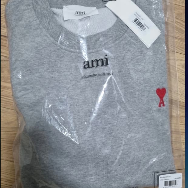 아미 스몰 하트 로고 맨투맨 그레이 100-105 새상품