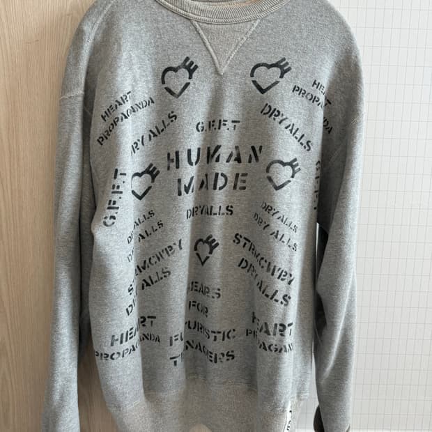 휴먼메이드 맨투맨 L