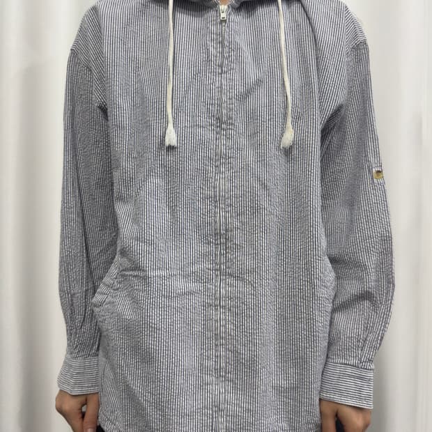 stripe hood zipup