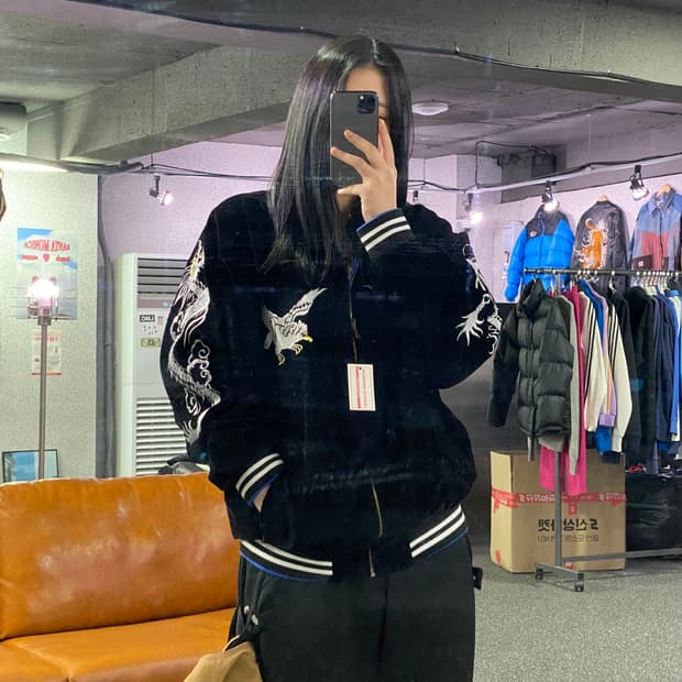 빈티지 블랙 벨벳 리버시블 스카쟌 자켓 B4010