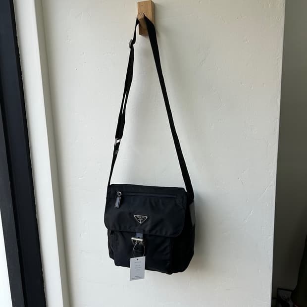 16269 - 프라다 나일론 크로스백 메신저백