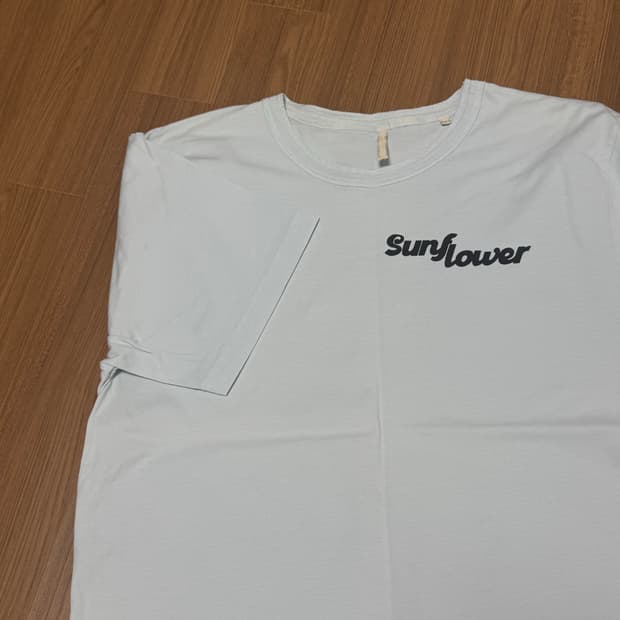 Sunflower 티셔츠