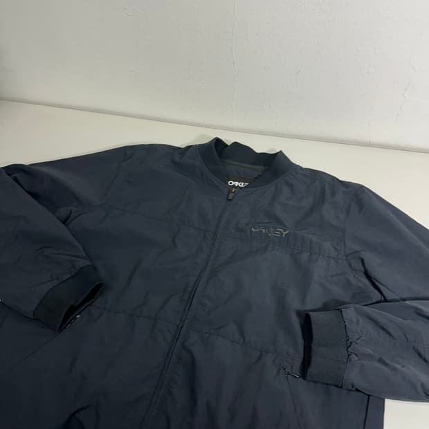 M 100 오클리 OAKLEY 먹색 블루종자켓