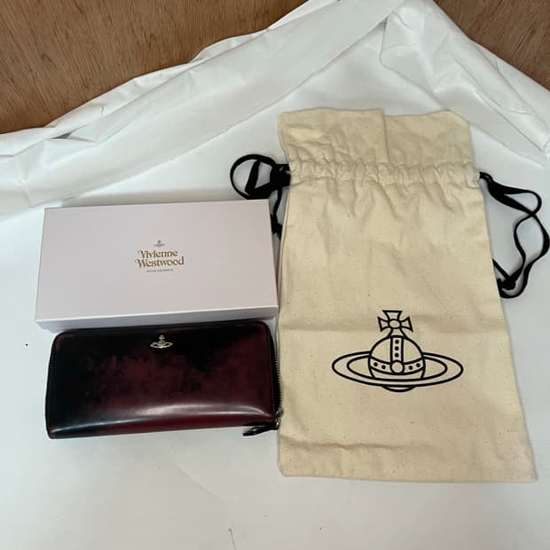 비비안웨스트우드 그라데이션 장지갑