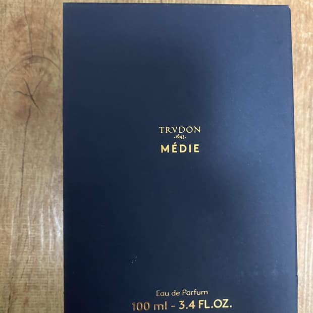 트루동 메디향수 100ml 새제품 판매합니다.