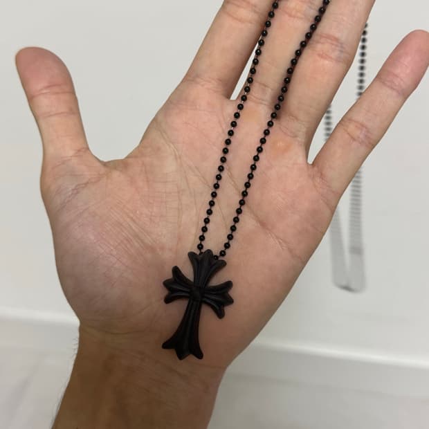 크롬하츠 실리크롬 블랙 색상