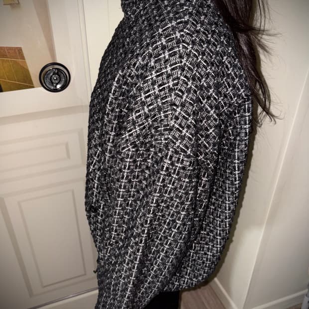 viva studio tweed zip-up