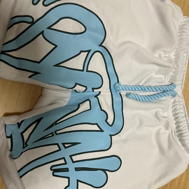 Synaworld  상하의셋업판매