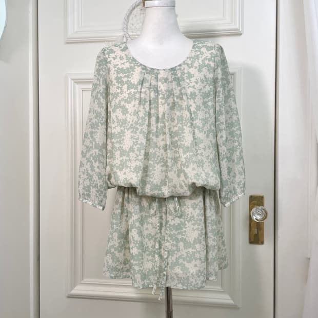 mint ivory flower waist string mini opc