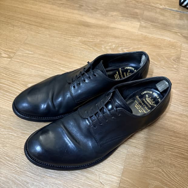 오피치네 크리아티베 42