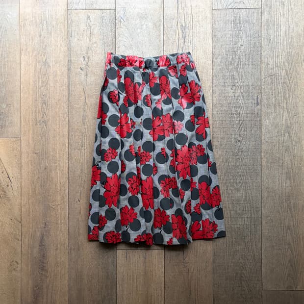 Floral Dot Pleats Skirt