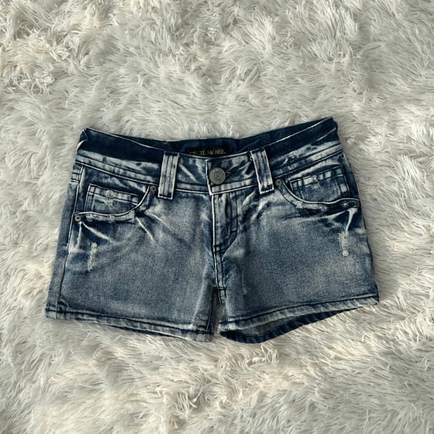 세실맥비 숏팬츠