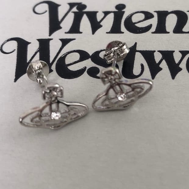 Vivienne Westwood stud earings