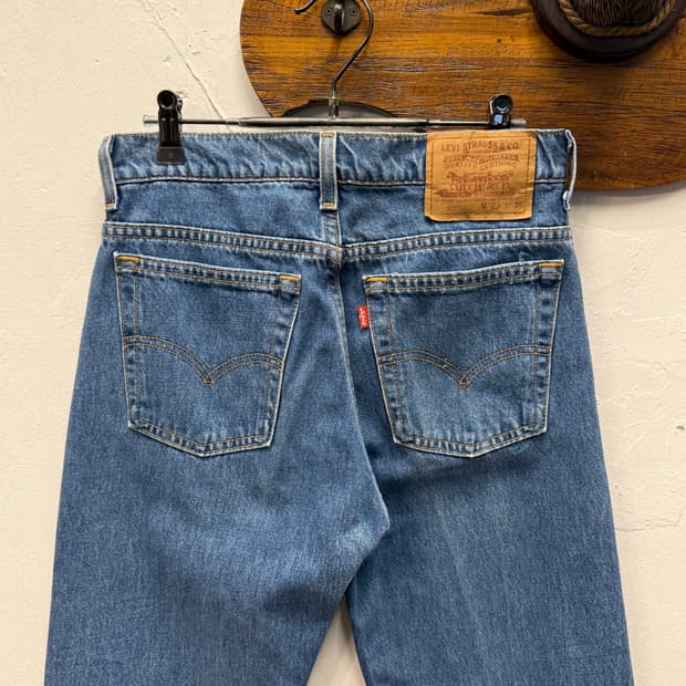 90s USA Levi’s 505 Straight Denim Pants