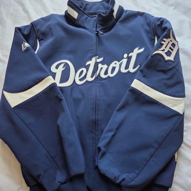 마제스틱 디트로이트 타이거즈 자켓 네이비