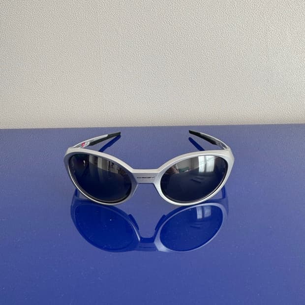 Oakley eye jacket sunglass