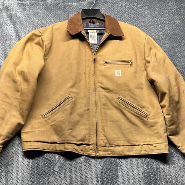 칼하트 J01 디트로이트 자켓 브라운