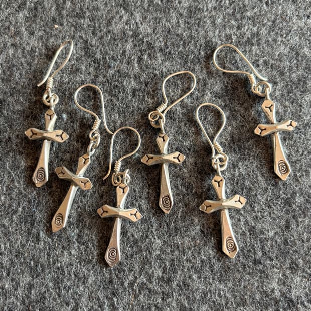 실버 십자가 귀걸이 (낱개)