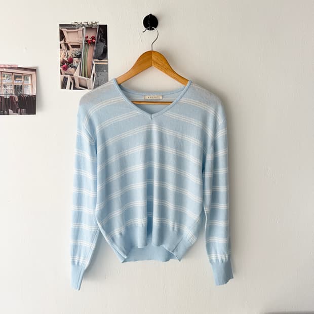Lepvonj 레프본 스트라이프 브이넥 여름니트 스카이블루