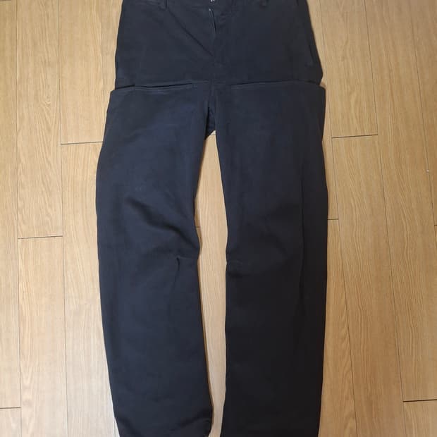 이지갭 발렌시아가 사틴 카고 28