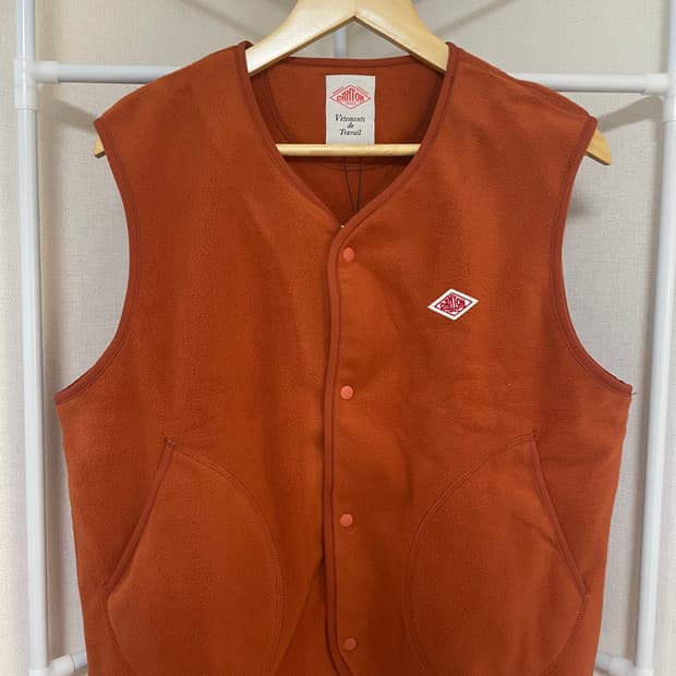 단톤 플리스 조끼 오렌지 40사이즈