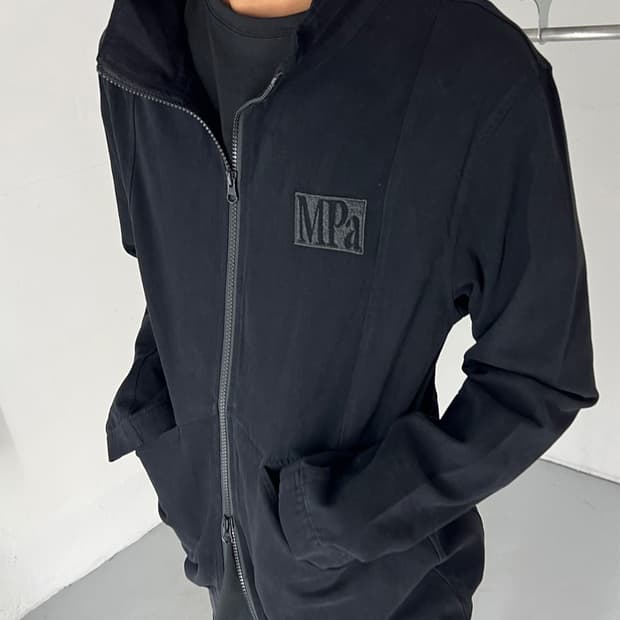 MPa Portable Jacket - Black