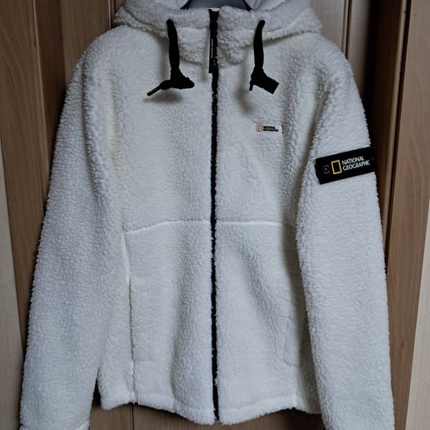 내셔널지오그래픽 뽀글이 후드집업 M