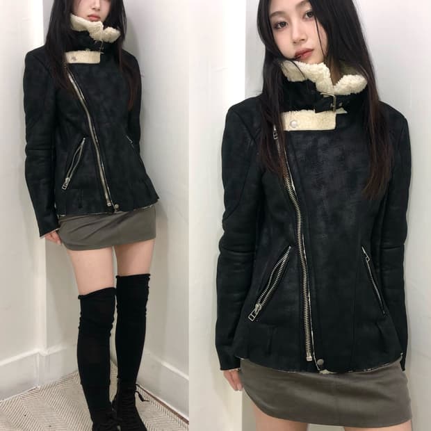 black high neck buckle mustang