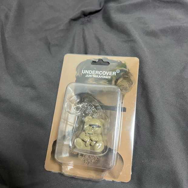 언더커버 베어브릭 키링