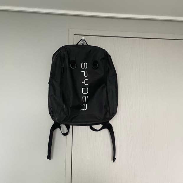 스파이더 백팩