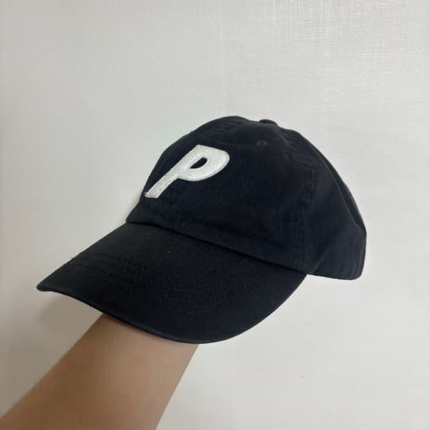 팔라스 P로고 볼캡