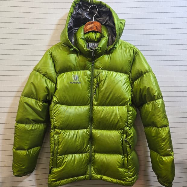 블랙야크  그린 경량후드 패딩